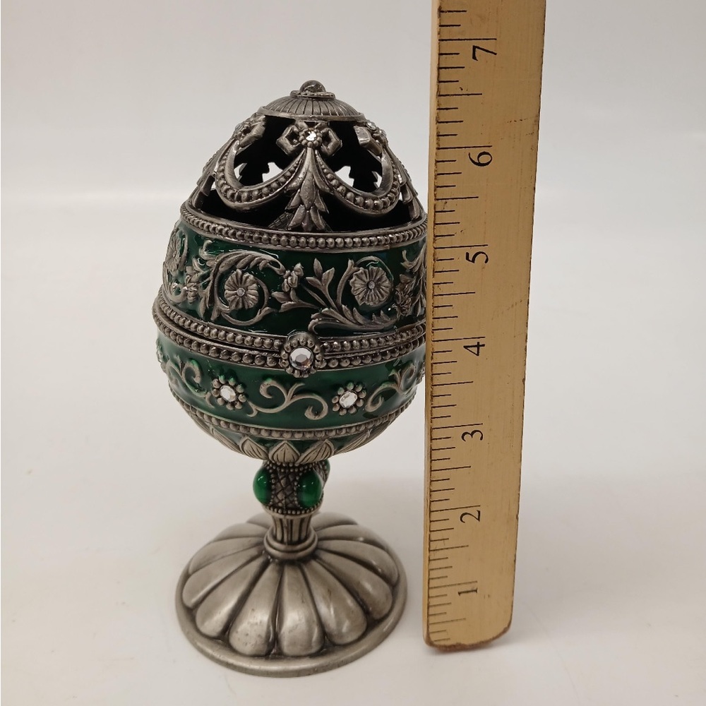 Vintage Silver and Green Decorative Egg w/Hidden Church Musical Trinket Box - Picture 3 of 5